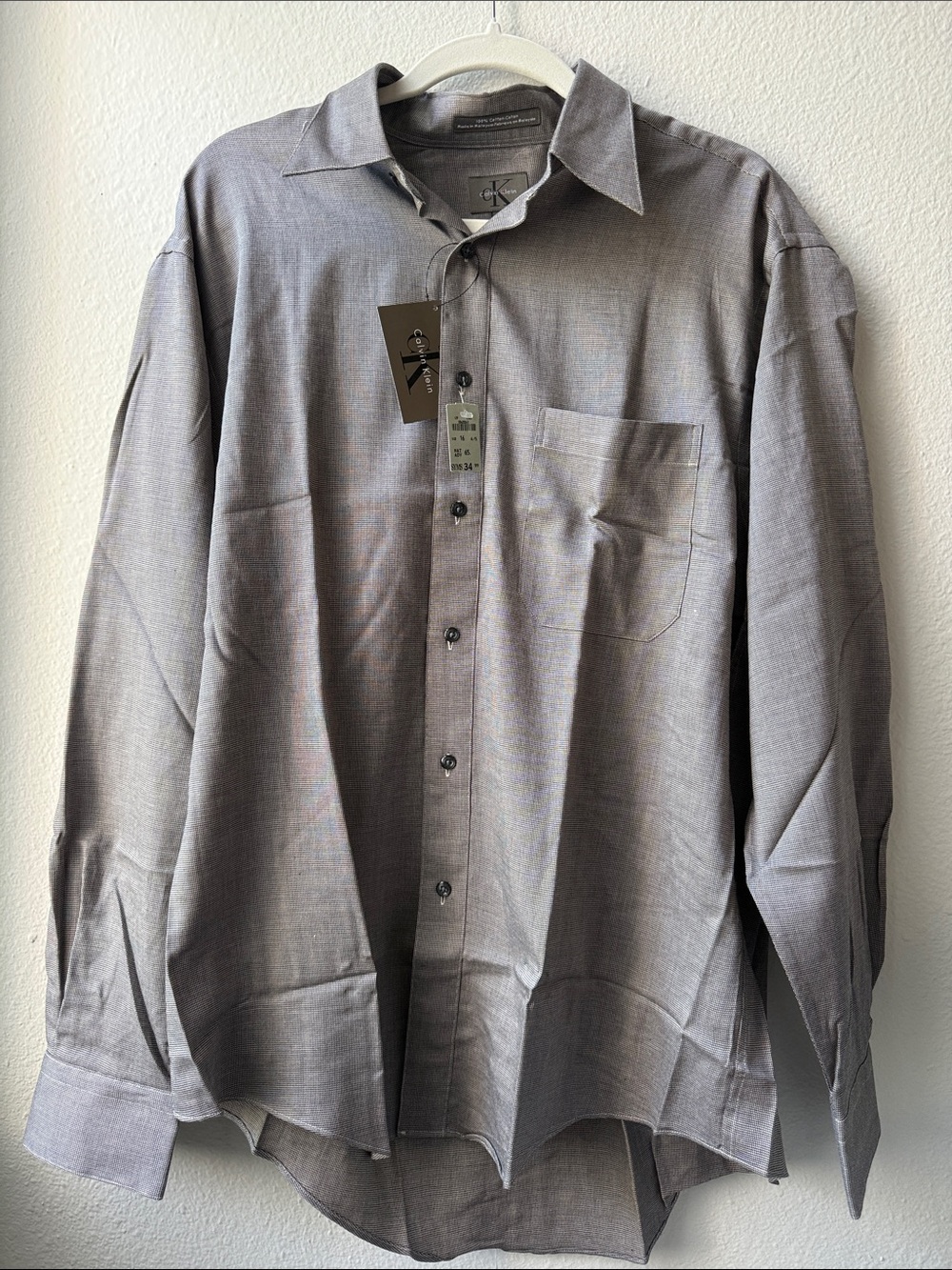 Calvin Klein Men’s Gray Button Up Dress Shirt Size 16 34/35 NWT